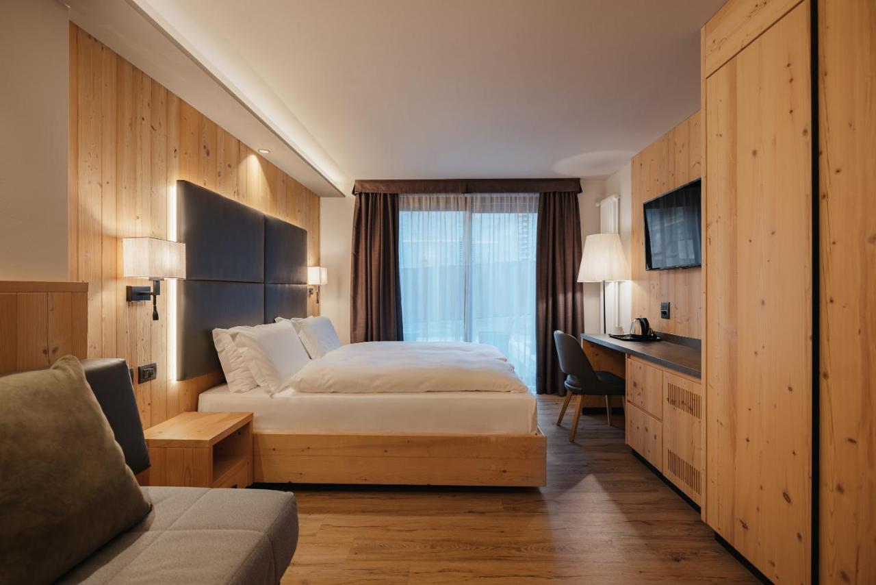 Hotel La Montanara Предацо Екстериор снимка