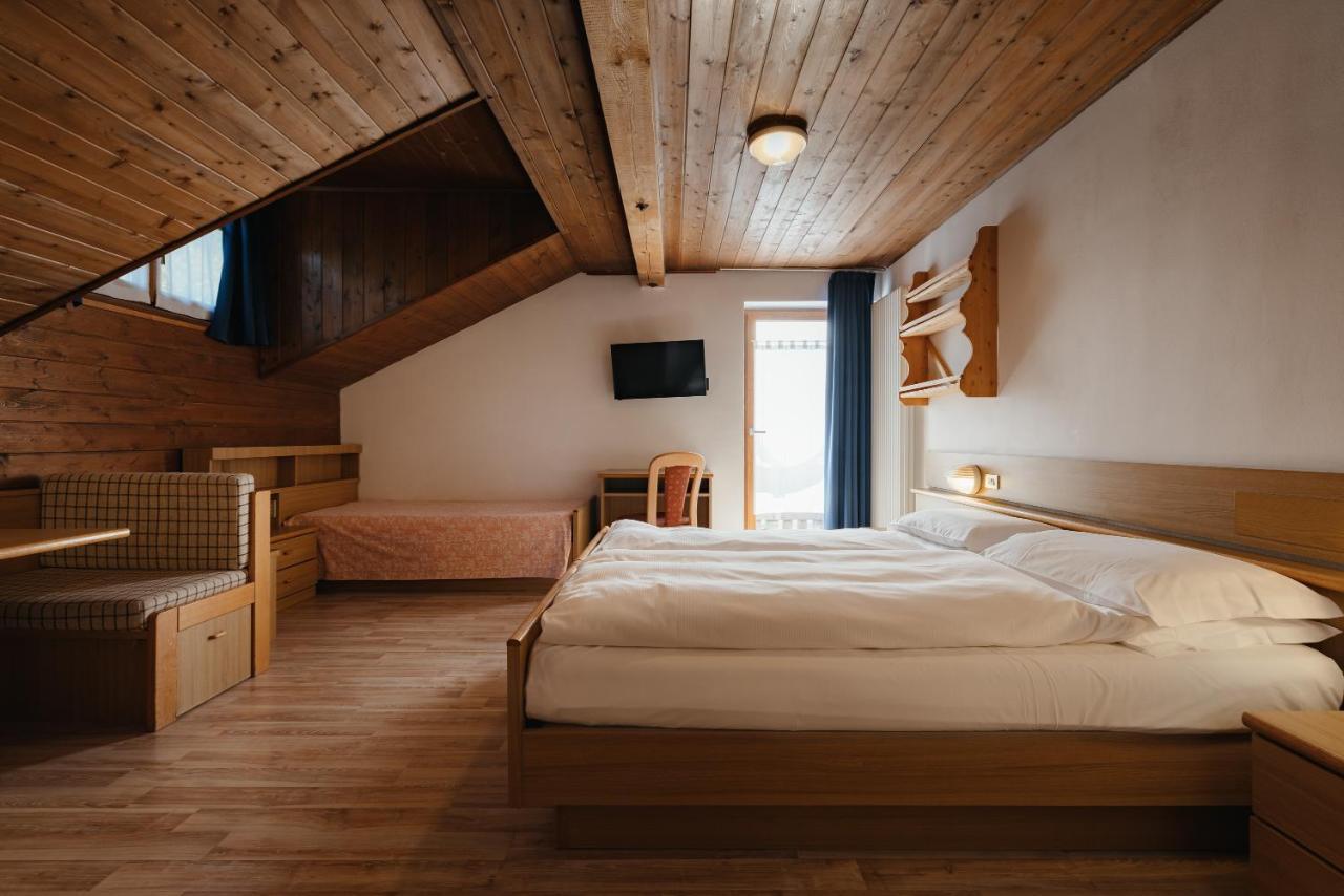Hotel La Montanara Предацо Екстериор снимка