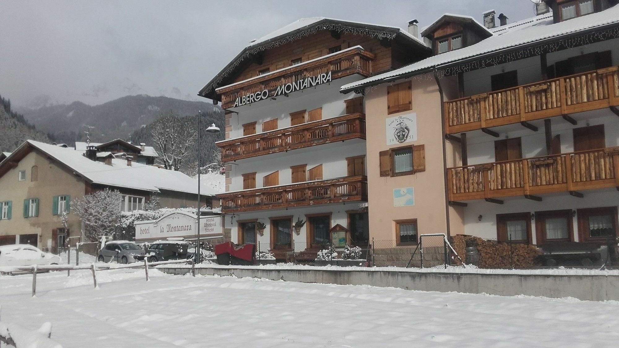 Hotel La Montanara Предацо Екстериор снимка